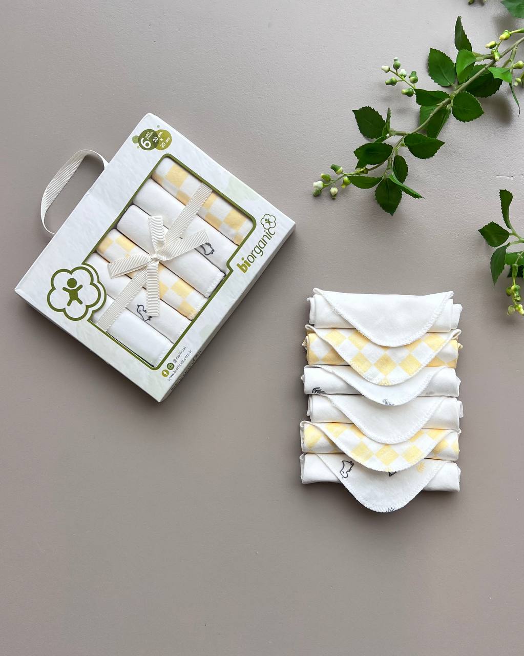 Yellow And White Organic Cotton Wash Cloth Pack Of 6 Piece