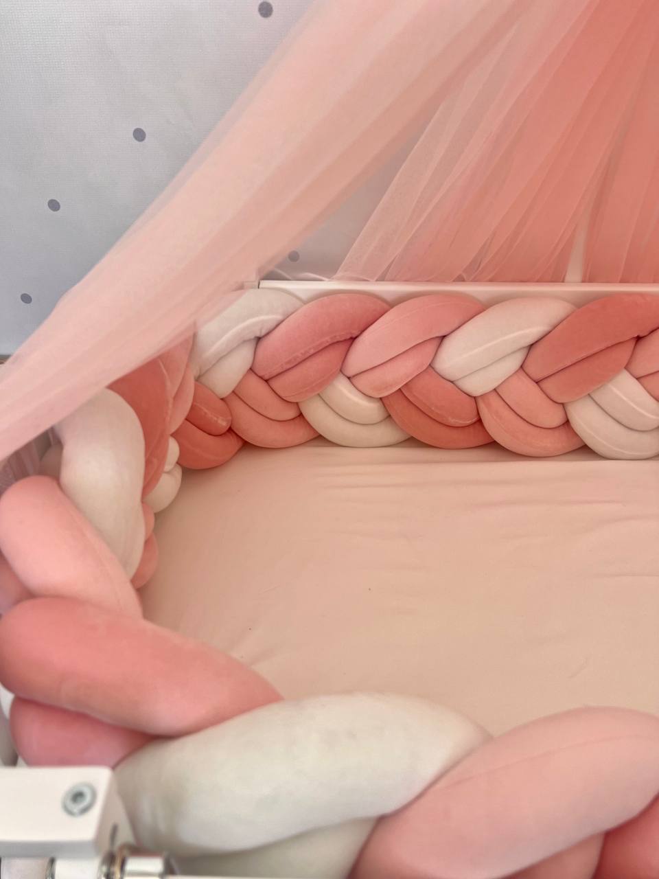 Pink And White  Fluffy Braided Bedding Set 3 meters