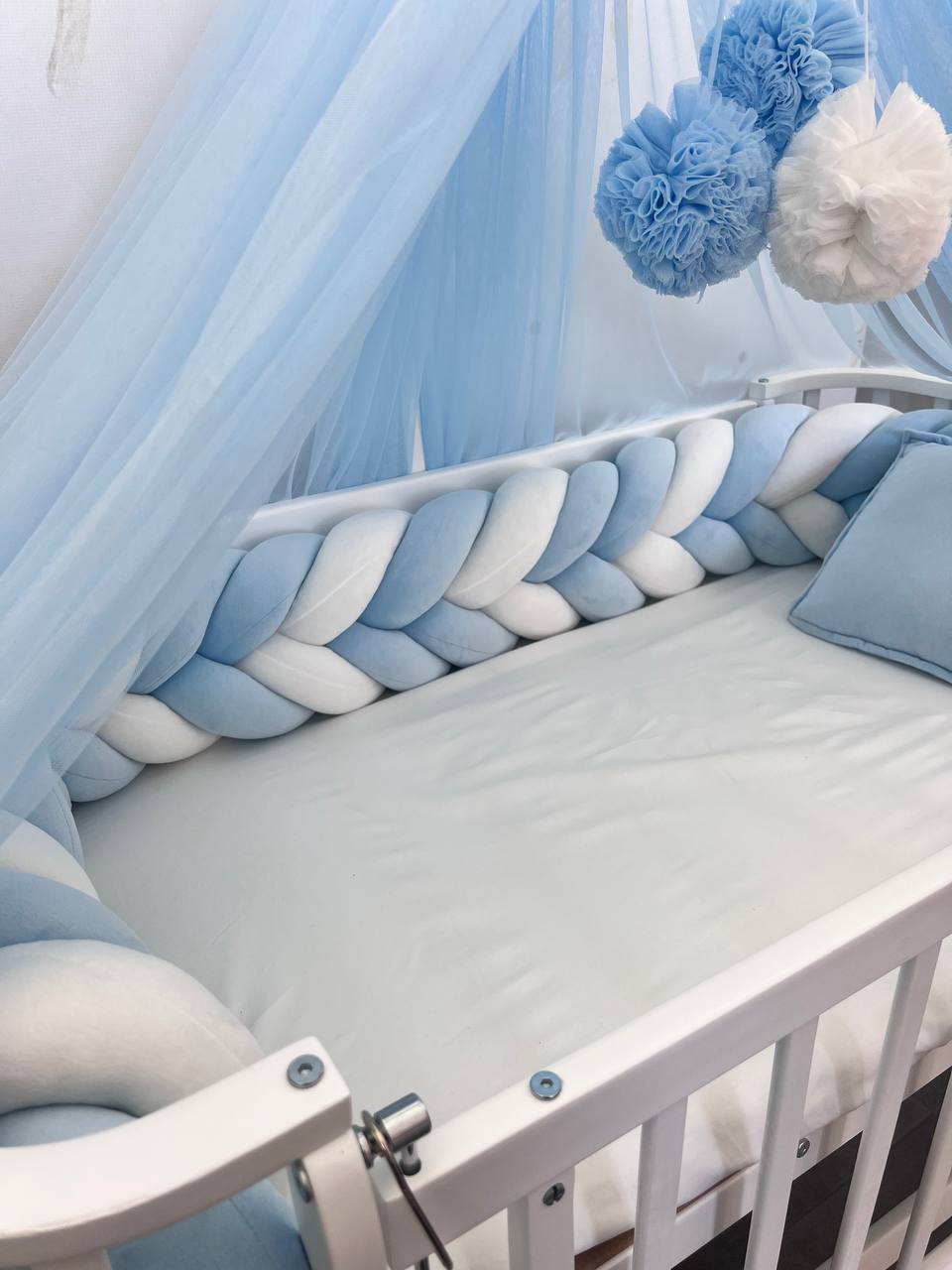 White and Blue Fluffy Braided Bedding Set