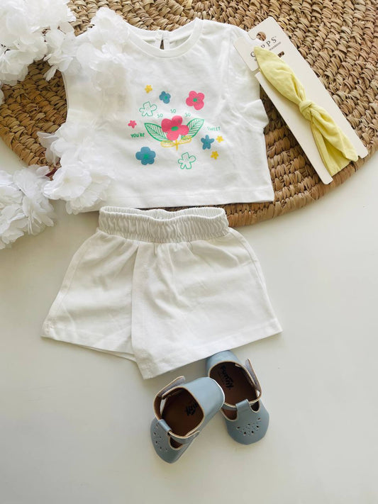 White Flowers Cotton Set