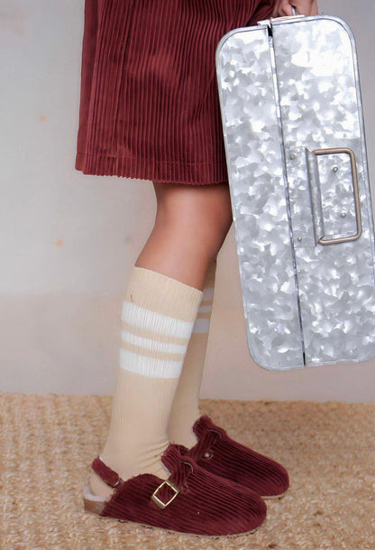 Burgundy Velvet Shoes - La Farandole Paris